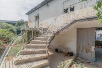 Quintas e casas rústicas 4 Quartos em Pedroso e Seixezelo