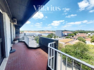 Apartamento 4 Quartos em São João Baptista e Santa Maria dos Olivais