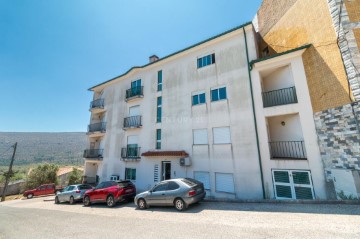 Apartment 3 Bedrooms in Mira de Aire