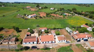 Maison 4 Chambres à Cercal