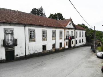 Quintas e casas rústicas em Castro Daire