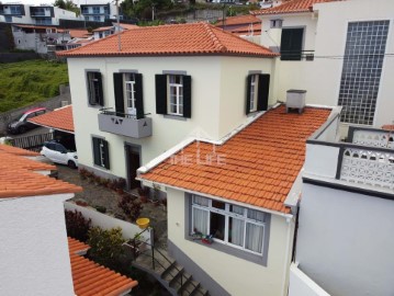 Maison 4 Chambres à Funchal (Santa Luzia)