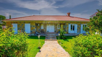 Maison 5 Chambres à Madalena e Beselga