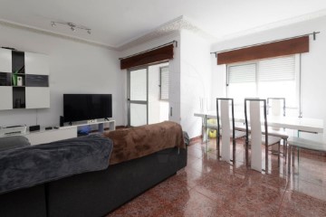 Apartamento 2 Quartos em São Domingos de Rana