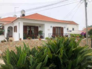 Maison 3 Chambres à Colares