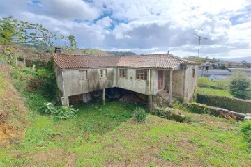 Maisons de campagne 3 Chambres à Gandra e Taião