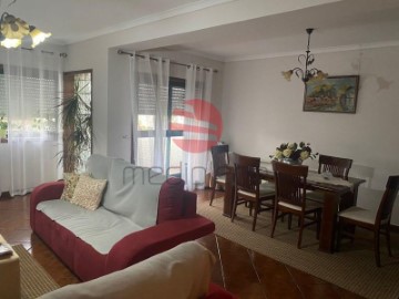 Apartment 3 Bedrooms in Sernancelhe e Sarzeda