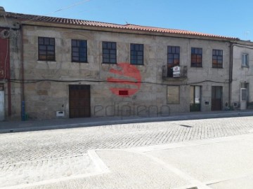 House 4 Bedrooms in Vila Nova de Paiva, Alhais e Fráguas