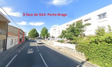 House 5 Bedrooms in Vila Nova de Famalicão e Calendário