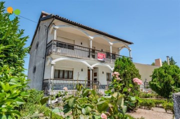 Maison 10 Chambres à Tortosendo