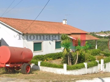 Moradia 2 Quartos em Alcobaça e Vestiaria