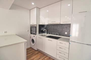 Apartamento 1 Quarto em Mina de Água