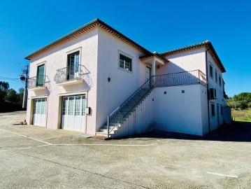 Commercial premises in Asseiceira