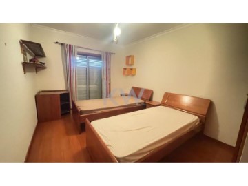 Apartamento 3 Quartos em Esgueira