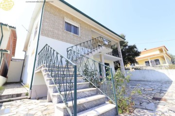 Casa o chalet 3 Habitaciones en Gândaras