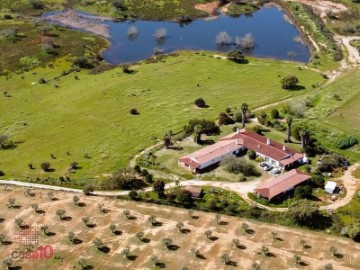 Casas rústicas 4 Habitaciones en Vila Nova de São Bento e Vale de Vargo