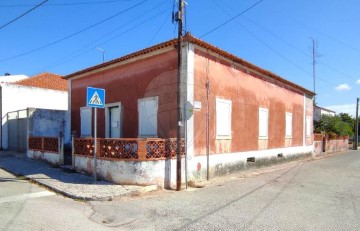 Moradia 5 Quartos em Alcanena e Vila Moreira