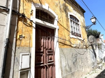 Moradia 2 Quartos em Leiria, Pousos, Barreira e Cortes