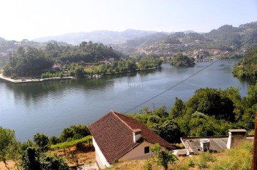 Maisons de campagne 3 Chambres à Alpendorada, Várzea e Torrão