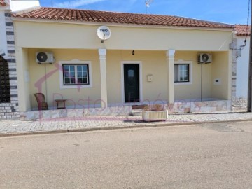 Maison 3 Chambres à São Saturnino