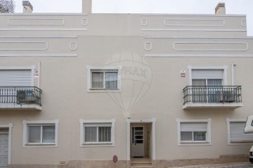 Apartamento 3 Quartos em Faro (Sé e São Pedro)