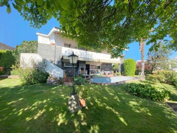 House 5 Bedrooms in Lamego (Almacave e Sé)