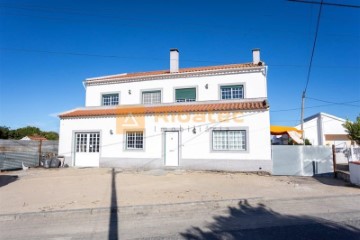 House 6 Bedrooms in Coruche, Fajarda e Erra