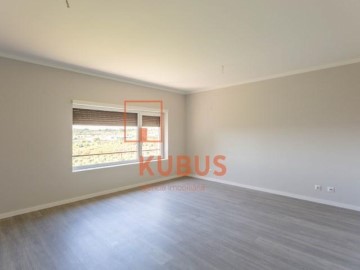 Apartamento 3 Quartos em Torres Novas (São Pedro), Lapas e Ribeira Branca