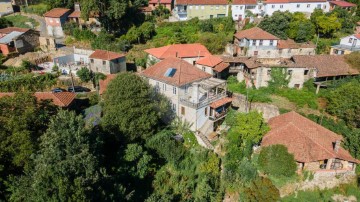 Maison 6 Chambres à Castelões