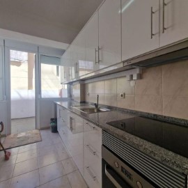 Apartamento 1 Quarto em Pontinha e Famões