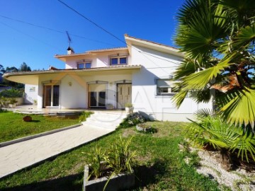 Casa o chalet 4 Habitaciones en Gondemaria e Olival