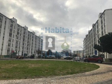 Apartamento 3 Quartos em Moita