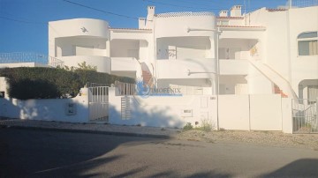 Apartamento 3 Quartos em Albufeira e Olhos de Água