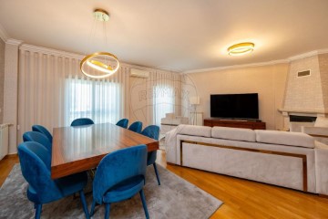 Appartement 4 Chambres à Benfica