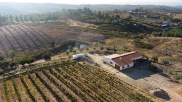 Maisons de campagne 3 Chambres à Benquerenças