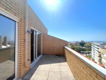 Apartamento 2 Quartos em Aldoar, Foz do Douro e Nevogilde