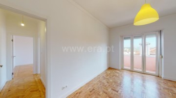 Apartamento 2 Quartos em Alcântara