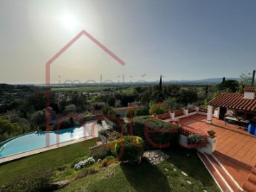 House 6 Bedrooms in Chamusca e Pinheiro Grande