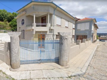 Quintas e casas rústicas 3 Quartos em Gondomar (São Cosme), Valbom e Jovim