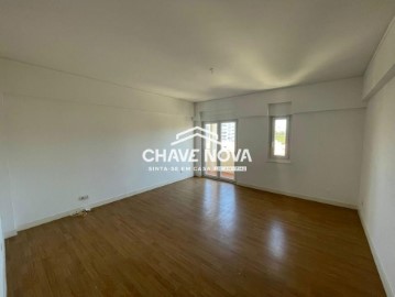 Apartamento 3 Quartos em Oeiras e São Julião da Barra, Paço de Arcos e Caxias