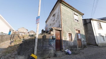 Maison 3 Chambres à Baguim do Monte (Rio Tinto)