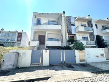 Maison 3 Chambres à Coronado (São Romão e São Mamede)