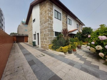 House 3 Bedrooms in Vila do Conde