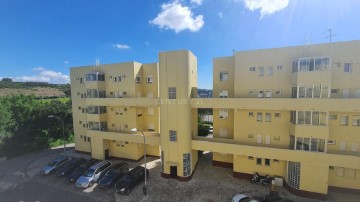 Apartamento 3 Quartos em Carnaxide e Queijas