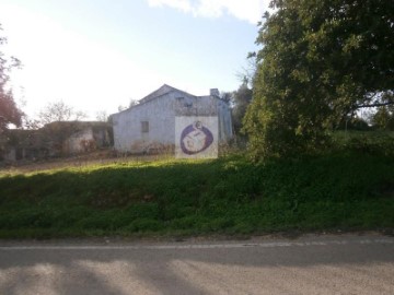 Quintas e casas rústicas em Pechão