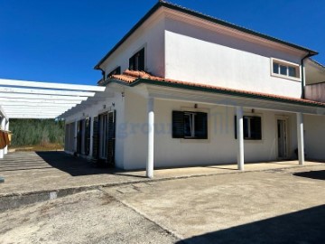 House 4 Bedrooms in Pedrógão Grande