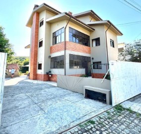 Maison 5 Chambres à Melres e Medas