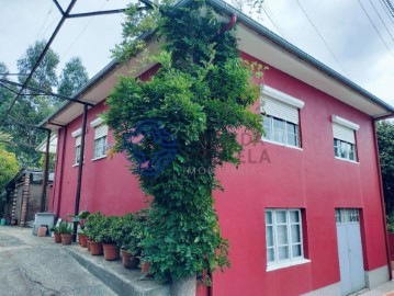 Maison 3 Chambres à São Miguel do Souto e Mosteirô