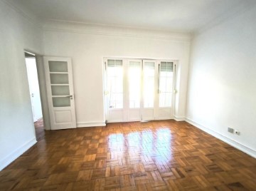 Apartamento 4 Quartos em Alvalade