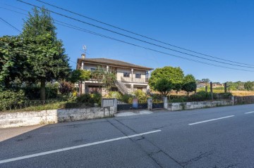 Maison 6 Chambres à Esmeriz e Cabeçudos